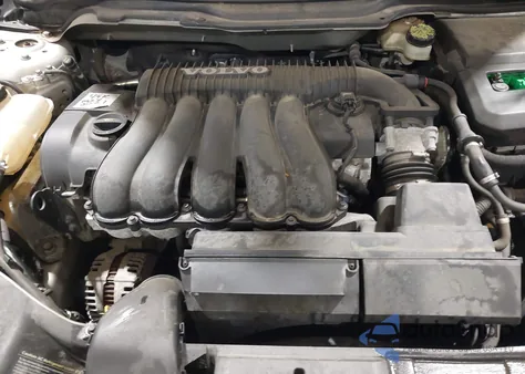 2008 Volvo S40 2.4I from USA, damaged, VIN YV1MS382782366311